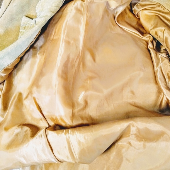 Cute suede blazer jacket! - Picture 2 of 5